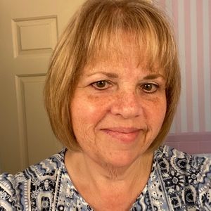 Meet your Posher, Joan